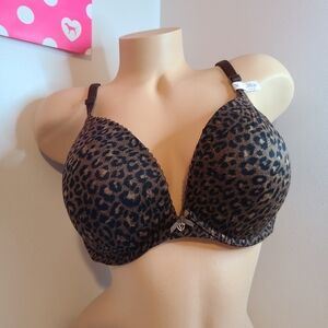 VS Body By Victoria Leopard Print Underwire Push-up Bra Size 38E(DD)